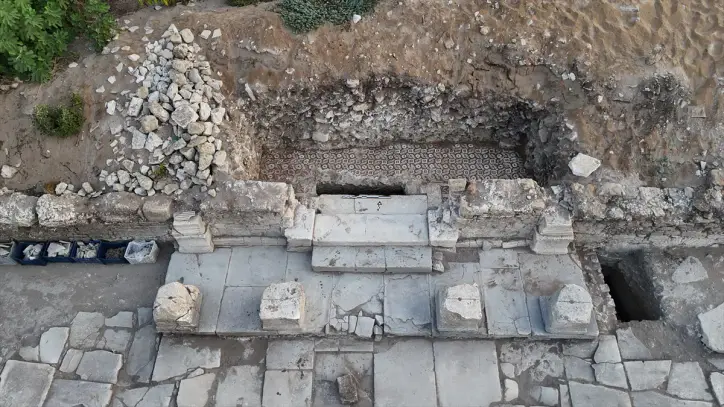 Side Antik Kenti'nde Herakles Kapısı gün yüzüne çıkarıldı - Manşet Haber