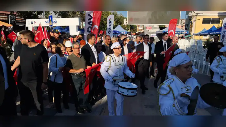 Sındırgı'da Yağcıbedir Halı, Kültür ve Sanat Günleri başladı