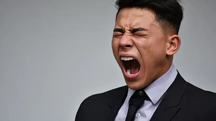 Companies Are Realizing They're Spending a Fortune on AI Just So Their Employees Can Generate Error-Riddled Slop, and Suddenly Cutting Back Budgets