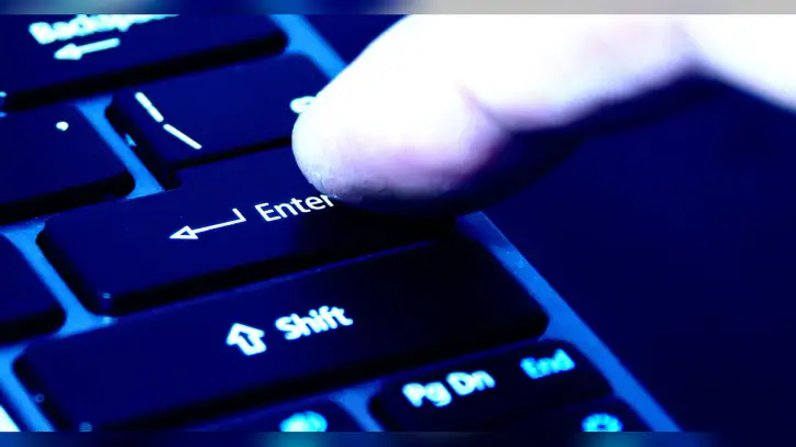 Software Engineer Says AI Is Causing Chaos Among Coders Who Now Just "Press Enter" All Day, Have Stopped Thinking or Understanding Software