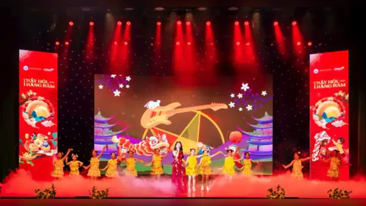"Sonbahar Ortası Festivali Kutlaması" 2026: Canlı bir sanat ortamı, yürek ısıtan bir paylaşım deneyimi.