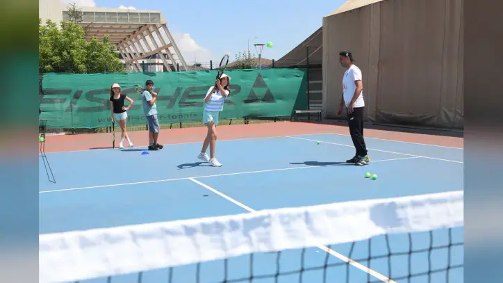 Sonbahar Spor Okulu’nda tenis heyecanı başlıyor