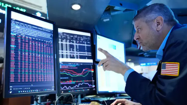S&P 500 Ağustos ayından beri ilk rekorunu kırdı