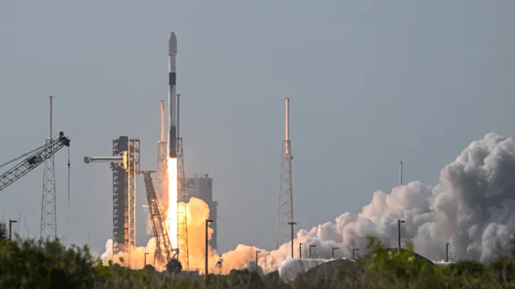 SpaceX launches Google AI chips into orbit in push toward space-based data centers