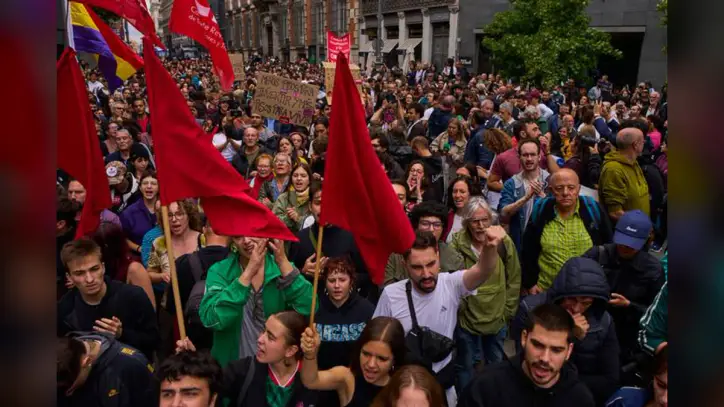 Spain's government dealt blow after parliament rejects housing measures. Early election speculated