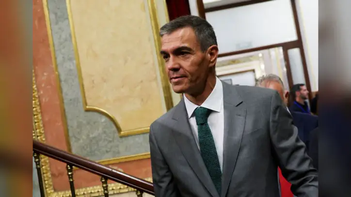 Spanish PM Sanchez says AI industry cannot be self-regulated