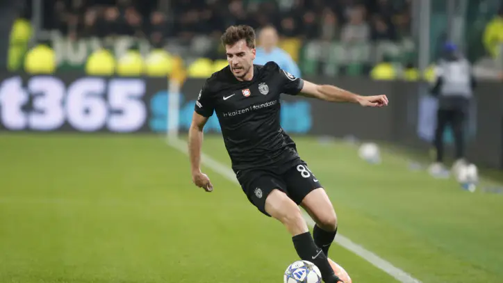 Sporting'in forveti sosyal medyayı kapattı, satranç tahtasını açtı