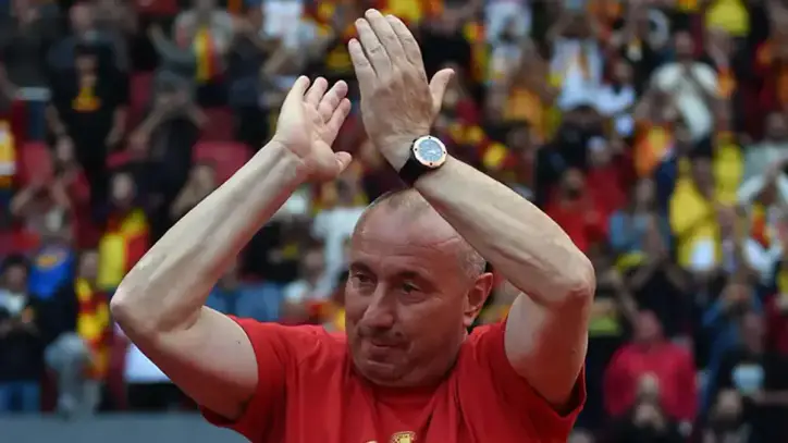 Stoilov Göztepe tarihine geçti - Fanatik Gazetesi Futbol Haberleri - Spor