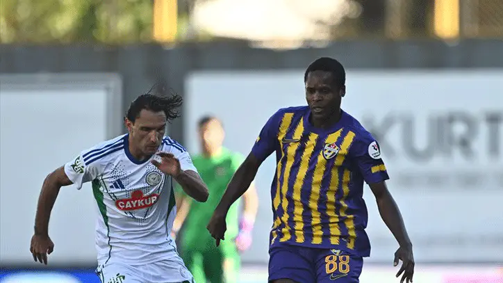 Süper Lig'de Rizespor, Eyüpspor'u 2 golle geçti!