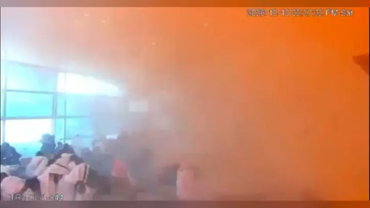 Saudi Arabia faces new missile and drone fire after major attacks on airports