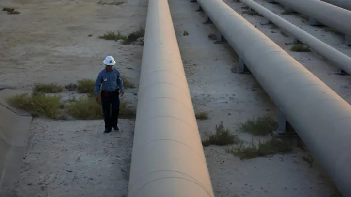 Suudi Arabistan saldırıların ardından Doğu-Batı boru hattını kapattı
