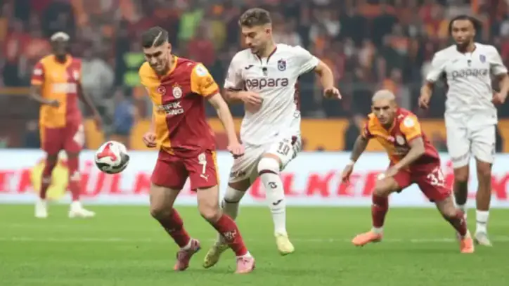 Süper Lig'de derbi günü! Trabzonspor-Galatasaray muhtemel 11'ler
