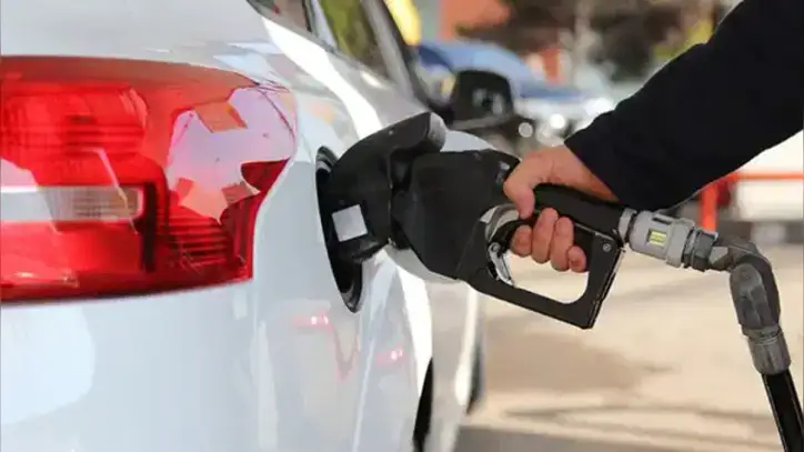 Tarih belli oldu... Motorinde tabela değişecek: Bir indirim daha bekleniyor