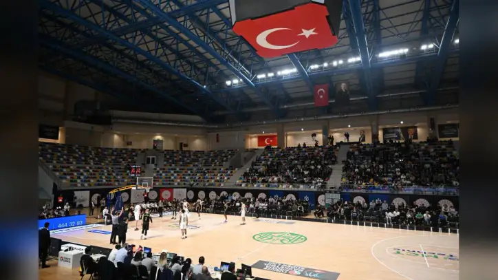 Tarihi akşamda Körfez Basket’ten gelen galibiyet: 88-79