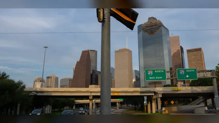 Texas Governor Hits the Brakes on Flock Camera Funding