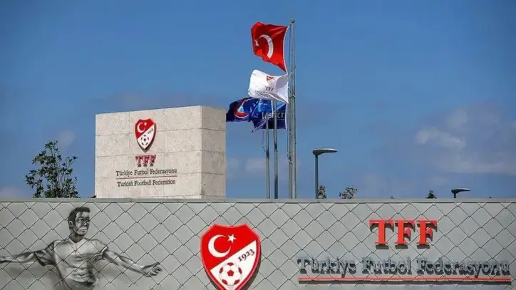 TFF'de istifalar arka arkaya! Hacıosmanoğlu'nun yeğeni de görevden ayrıldı...