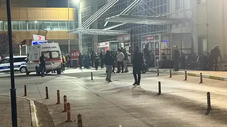Tokat’ta acil servisler doldu taştı! Yüzlerce kişi mide bulantısı ve kusmayla hastanelere akın etti... Belediye Başkanı Yazıcıoğlu'ndan flaş su uyarısı