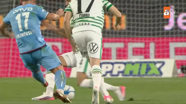 Trabzonspor 10 kişi kaldı! İşte o pozisyon - ASpor