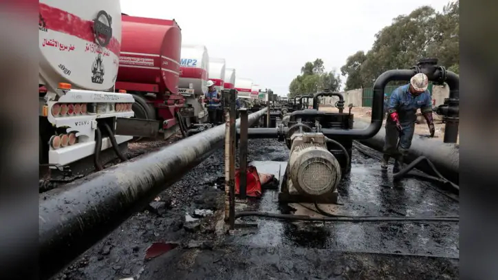 Trump Envoy Kept Financial Ties to Firm Behind $15 Billion Hormuz-Bypass Oil Pipeline Plan