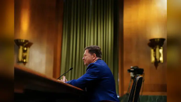 Trump names national intelligence director Jay Clayton to lead a new federal AI task force