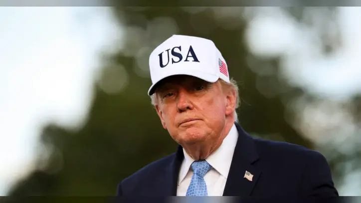 Trump unveils plans for a $15 billion steel mill in Iowa