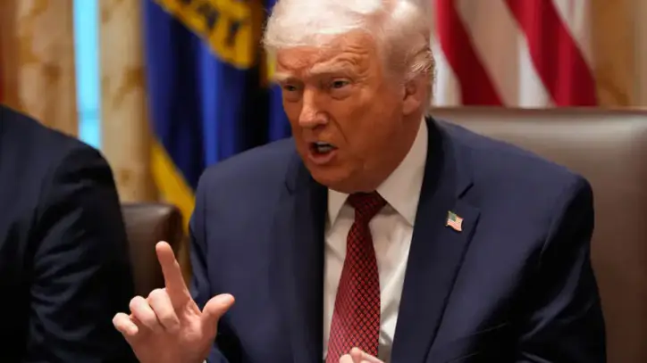 Trump: İran'a ne yapacağımızı bekleyin ve görün