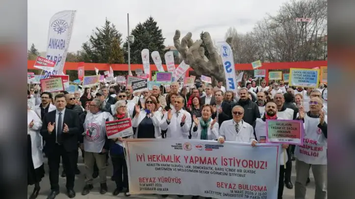 TTB’den muayenehanelerde hekim dışı personel sınırlamasına itiraz