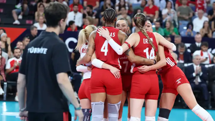 Türkiye – Almanya voleybol maçı ne zaman, saat kaçta, hangi kanalda? Filenin Sultanları çeyrek final maçı şifresiz mi?