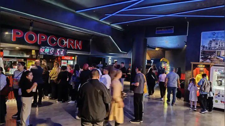 Türkiye Sinema Festivali iki günde rekor kırdı! Salonlar doldu taştı