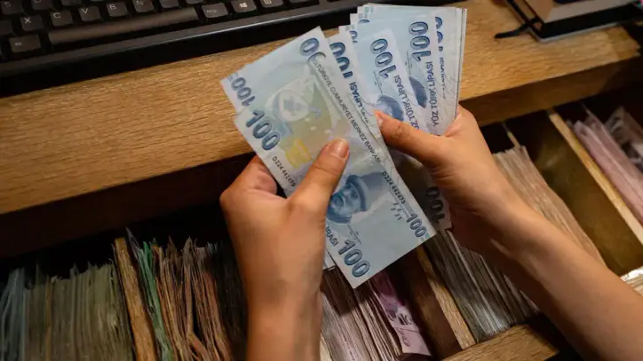 Türkiye'de en çok kazandıran meslekler belli oldu: Zirvede hangi alan bulunuyor?