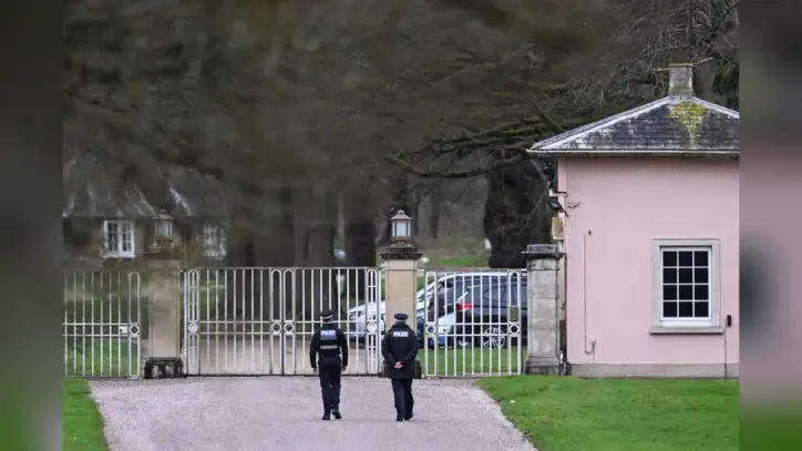 UK's King Charles Pays for Younger Brother Andrew's Mansion Repairs