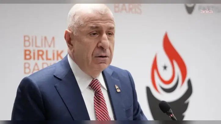 Zafer Partisi Genel Başkanı Ümit Özdağ, Türkiye’den sosyal medya üzerinden