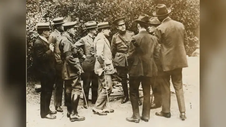U.S. Army Censors Press in World War I (26 JUN 1917)