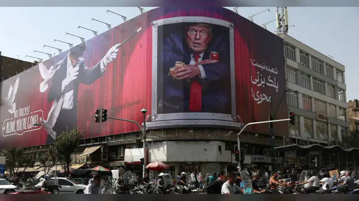 US launches new barrage of strikes on Iran around Strait of Hormuz