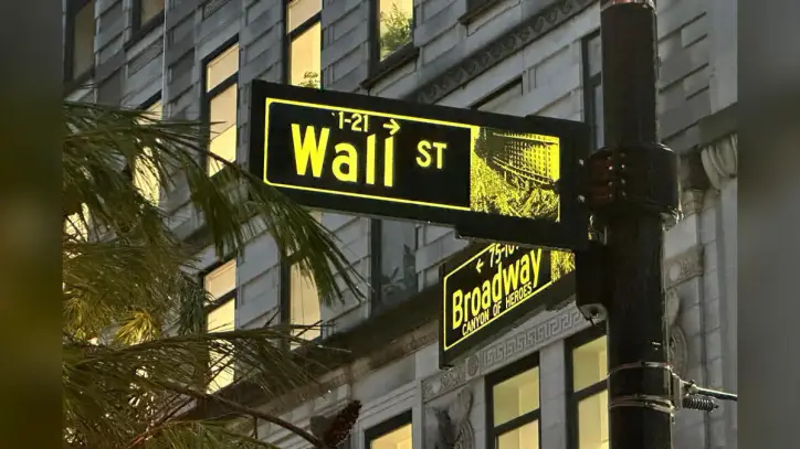 US Stocks Rise Near Their Record After the Latest Jobs Report Eases Worries About Inflation