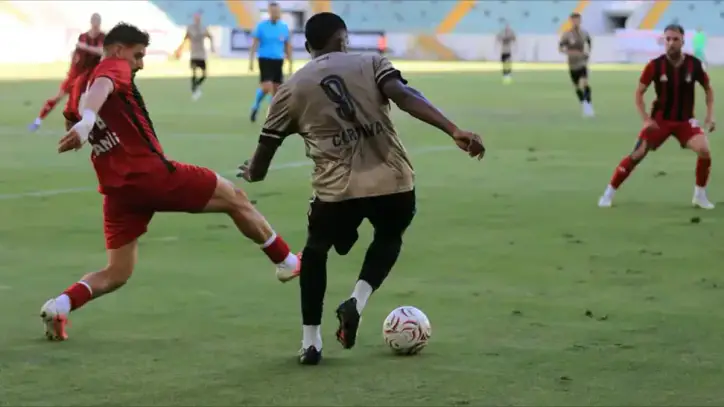 Vanspor FK evinde kayıp! Batman Petrol Spor'a 2 golle 3 puanı verdi