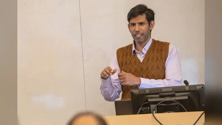 Lav Varshney talk