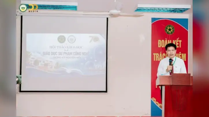 Vietnam Tarım Akademisi'nde Teknoloji Öğretmenliği Konferansı Gerçekleşti