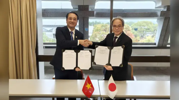 NAFOSTED her yıl 10 ortak Vietnam-Japonya araştırma projesi gerçekleştirmeyi hedefliyor.