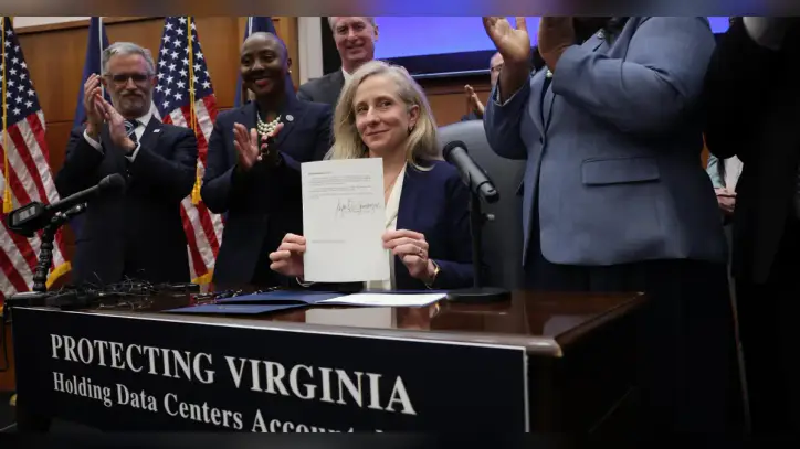 Virginia governor creates an AI task force and moves to restrain data centers