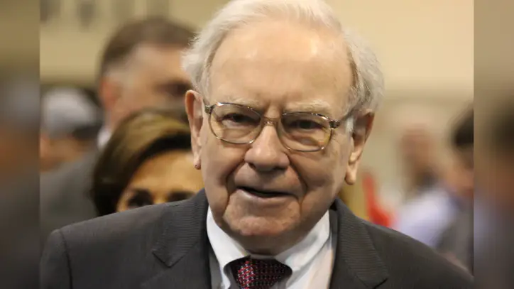 Warren Buffett's Successor, Greg Abel, Keeps Buying This Incredible Artificial Intelligence (AI) Stock That Buffett Also Loved | The Motley Fool