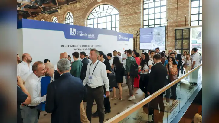 Yapay zekâ ve bankacılık İstanbul’da masaya yatırılacak