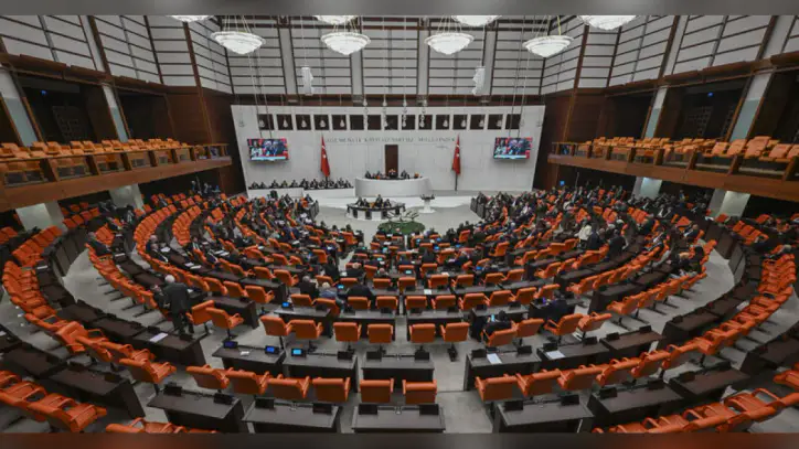 Fon teklifinde 5 madde kabul edildi