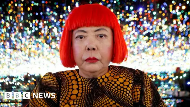Yayoi Kusama: Japanese avant-garde artist dies aged 97