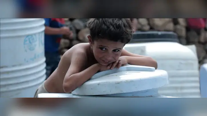 Yemen hükümetinden Husilerin kuşatması altındaki Taiz ilinde sağlık krizinin yaşanabileceği uyarısı