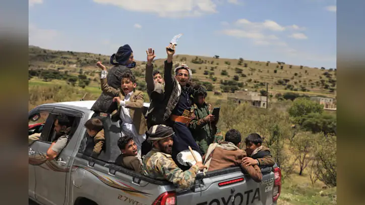 Yemen's Houthi rebels seize more key islands in southern Red Sea, tighten grip on shipping routes