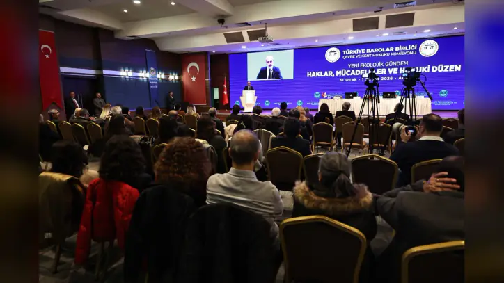 “Yeni Ekolojik Gündem: Haklar, Mücadeleler ve Hukuki Düzen” Sempozyumu Gerçekleştirildi