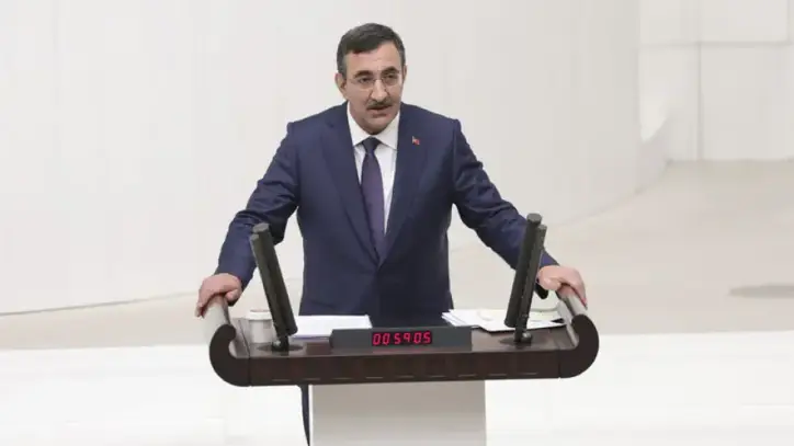 Yılmaz'dan fon ödemelerinde 'Hazine'den kaynak kullanılmayacak' açıklaması