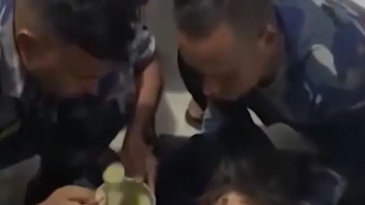 Young girl rescued from rubble in Nepal | CNN